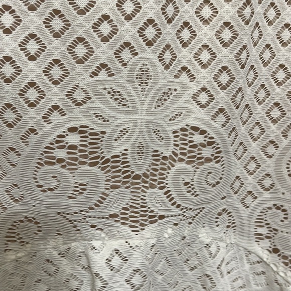 Thalia Sodi White Tiered and Lace Skirt with Beige Lining- Size S- elegant - Picture 3 of 9